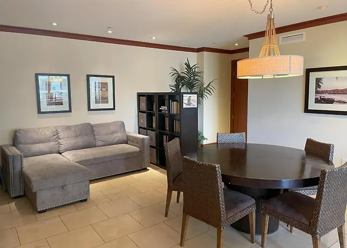 Ko Olina Beach Villas: Luxury Ocean View Condo with Lagoon Access