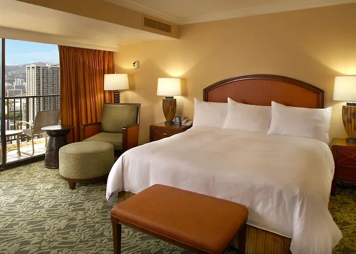 Hilton Hawaiian Village Waikiki Beach Resort